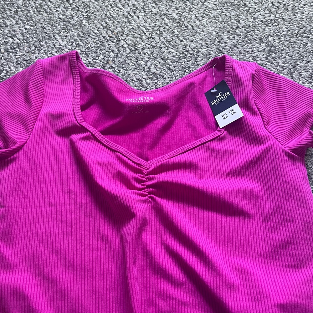 Hollister Women's Fuchsia Short Sleeve Top